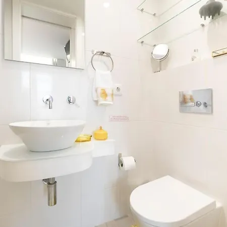 Apartment Avenida *
