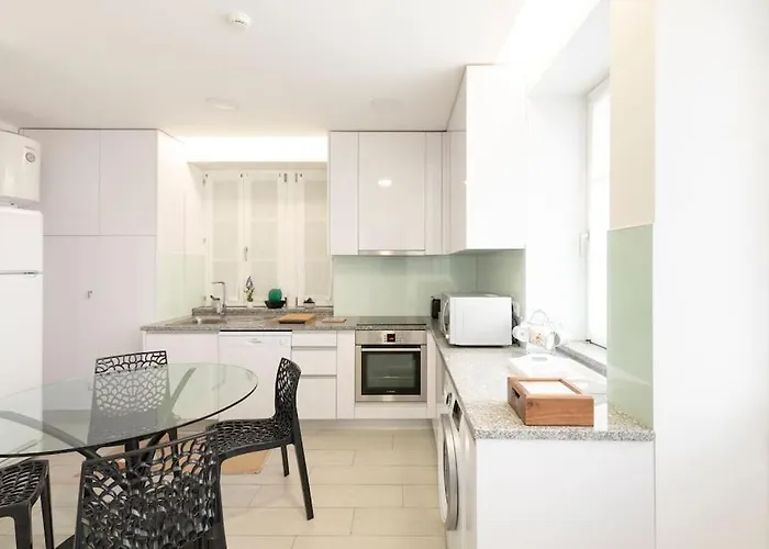 Apartament Avenida *